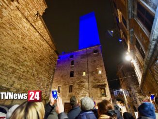 Giornata  mondiale della Fibromialgia, 12 maggio, tre monumenti si colorano di blu