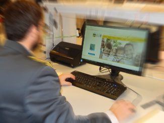 Gestiva un bed & breakfast ma percepiva l’assegno sociale