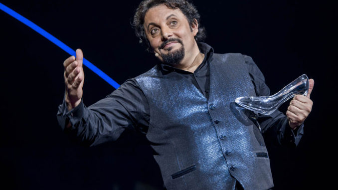 Enrico Brignano a Perugia è Innamorato Perso al PalaBarton