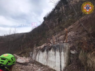 Frana la Val di Raniera, a Scheggia, si stacca una parete rocciosa, danneggiato acquedotto