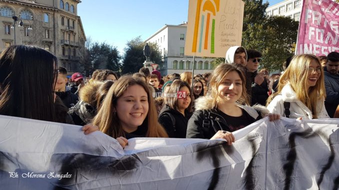 Corteo di protesta studentesco a Perugia contro il nuovo esame di Stato