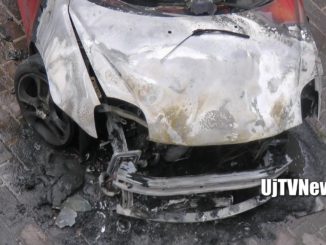 Panico in via Mario Angeloni a Perugia, auto in fiamme, giallo sulle cause