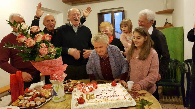 Auguri Carmela! L’iscritta più longeva della Cgil di Perugia ha compiuto 104 anni