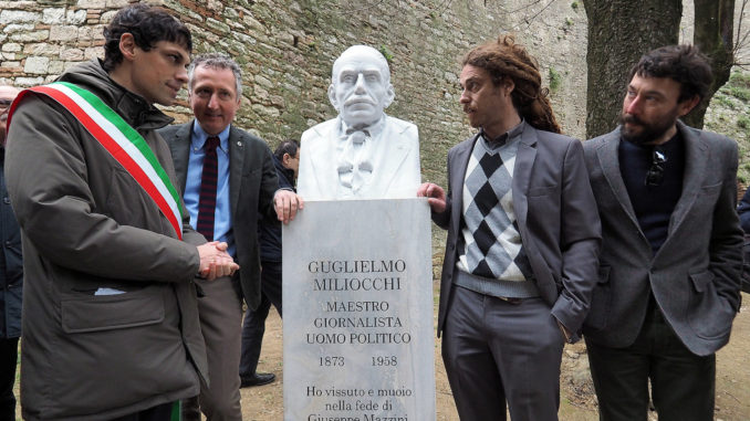 Inaugurazione del busto dedicato a Guglielmo Miliocchi