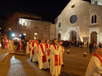 Processione del venerdì santo a Terni celebrazione passione di Cristo