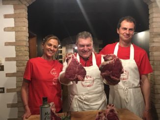 Tutto esaurito per le prime cene con il macellaio Dario Cecchini