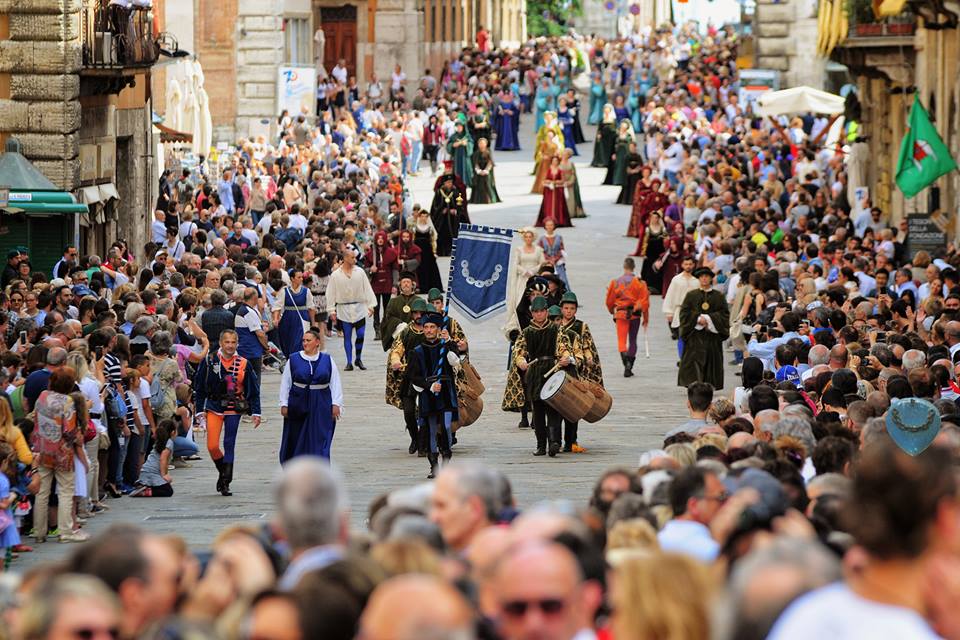 Perugia 1416 Rione Porta Santa Susanna elegge prima dama sabato 27 aprile