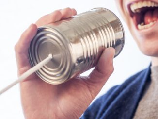Reflusso faringeo laringeo e disfonia, mangiate meno e meglio