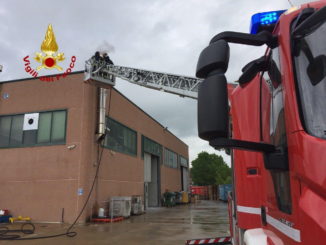 Incendio Dormi e Sistemi a Castiglione del lago, nessun ferito