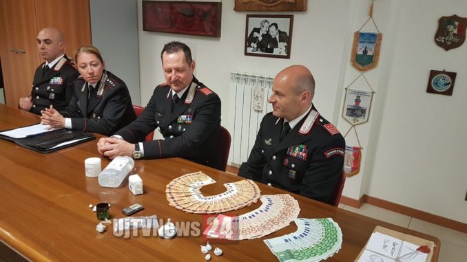 Davano cocaina gratis: «Prendi e poi paghi», stroncato gruppo di pusher
