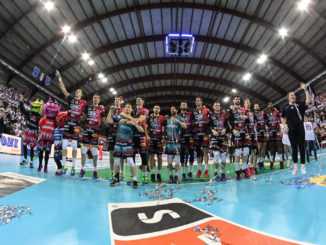  Sir Safety batte Civitanova 3-0 davanti a 4mila Sirmaniaci gara 1 scudetto