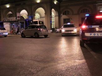 Quartiere violento, coppia uomo donna aggrediti e feriti a Fontivegge da tre persone