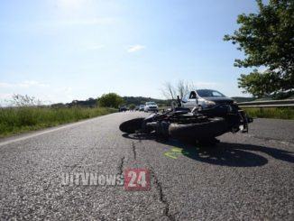 Corse in moto mortali sulla Bocca Seriola più autovelox e meno mazzi di fiori per i morti