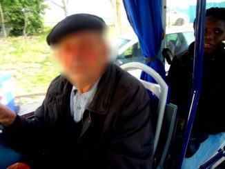 Taglio corse autobus, ma agli anziani in difficoltà ci pensa qualcuno?