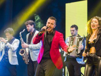 Arriva Mirko Casadei, a Fratticiola Selvativa, e con la storica Orchestra del padre Roul