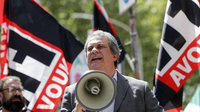 Fiore, Fn, Italia accoglie clandestini pakistani che non hanno guerre