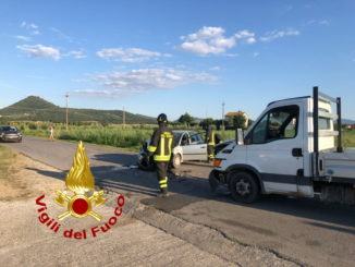 Tre feriti in un incidente stradale a Panicarola del Lago