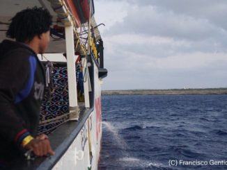 Difesa cambia operazione Mare Sicuro, Salvini, prove di inciucio