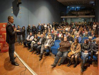Elezioni, Luigi di Maio M5s, comizio elettorale in diretta da Gubbio