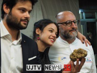 Natale: Giuliano tartufi porta cena aziendale ai dipendenti 