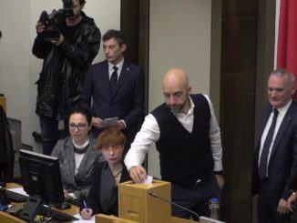 Ricostruzione, leggerezza e incompetenza: "Basta chiacchiere da bar"