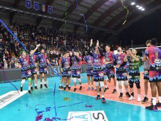 Block Devils battono 3 a 1 Benfica Lisbona, Sir comincia bene Champions