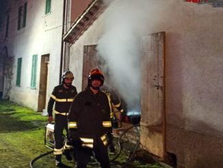 Due incendi, uno in serata e l'altro nella notte, nel Perugino, nessun ferito