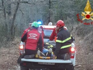 Motociclista cade nel bosco di Santa Restituta nel Ternano, è in ospedale