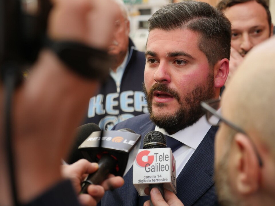 Sanità: De Luca, vogliono distruggere quella pubblica Terni