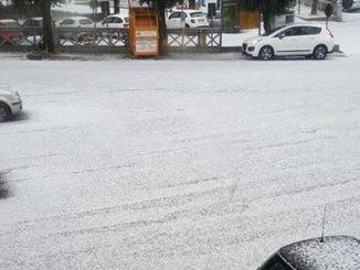Gualdo Tadino imbiancata, ma che delusione! Era solo grandine