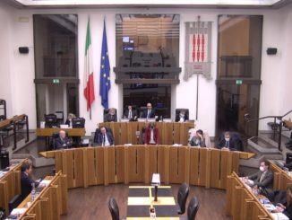 Covid, Minoranza: "Lega non dice perché solo la nostra regione è zona rossa"