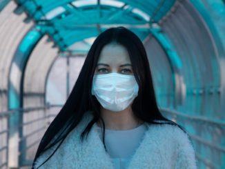 Covid in Umbria, curva epidemica non peggiora, ma tasso positività in crescita