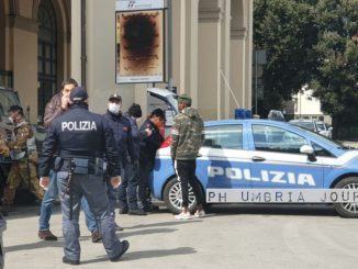 Forze dell'Ordine in campo contro il covid, 550 persone controllate a Perugia