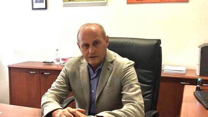 Medici in pensione tornano in corsia per salvare il Santa Maria