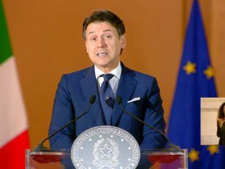 L’Italia precipita ma il Governo non cade mai, un presidente mai eletto