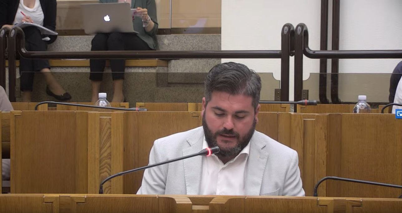 La Lega vota contro i liberi professionisti e la maggioranza si spacca