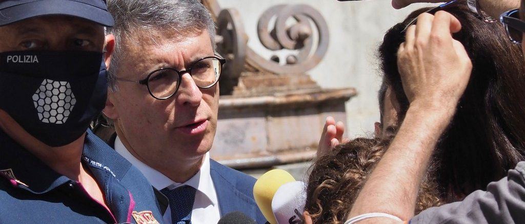 Loggia Ungheria, fuga di notizie, indagato dipendente della Procura