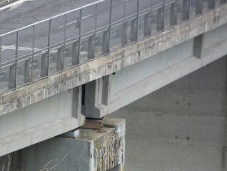 Viadotto Montoro chiuso al traffico in entrambe direzioni, pericolo crolli
