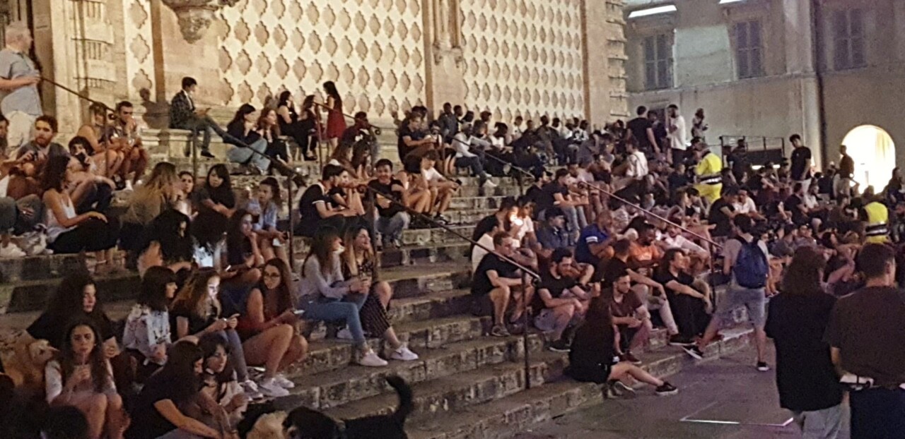 Scoperta banda che vendeva la droga a studenti sulle scalette del duomo