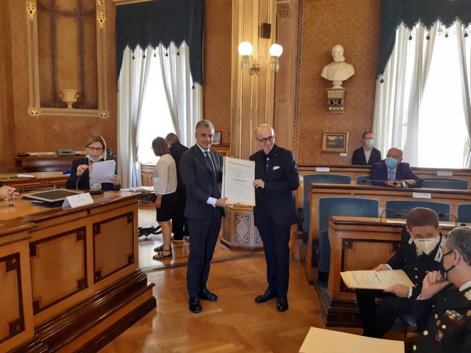 Prefettura Perugia, cerimonia consegna onorificenze a 25 cittadini