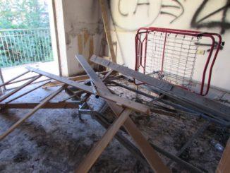 Controlli a Fontivegge, stranieri occupano palazzina abbandonata