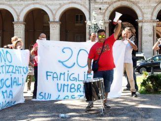 Lavoratori Sogesi di Cannara ancora lottano, abbandonati da luglio