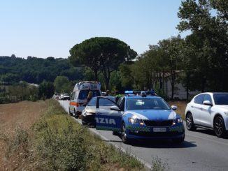 Bimbo di 4 anni incosciente salvato grazie alla polizia stradale