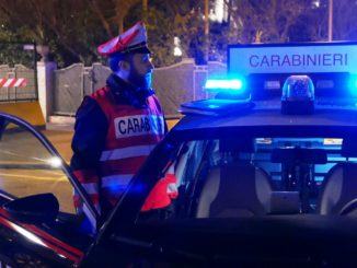 In auto con l'occorrente per dosi droga, 3 denunce e segnalazione