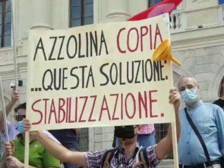 Scuola insegnanti precari protestano gestione burocratica censurata anche da Ministero