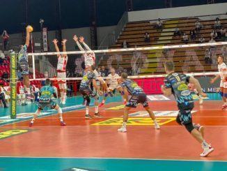 La Sir vince 3-0 contro il Consar Ravenna e resta capolista