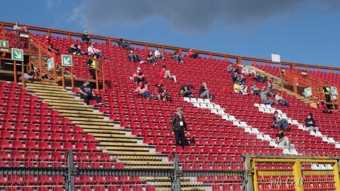 Il no alla vendita di Santopadre scatena i fan: parte lo sciopero del tifo