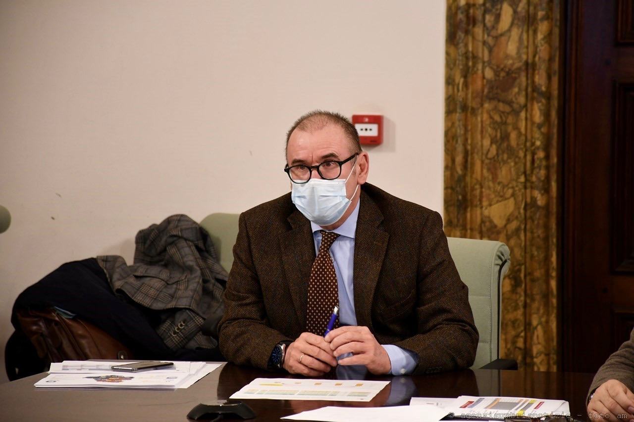 Auguri Del Direttore Alla Salute Claudio Dario A Lavoratori Contro Pandemia