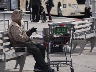 Emergenza Covid, servono interventi per le fasce deboli e i senzatetto