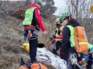 Era scomparso sul Monte Serrasanta, ritrovato semiassiderato ma vivo